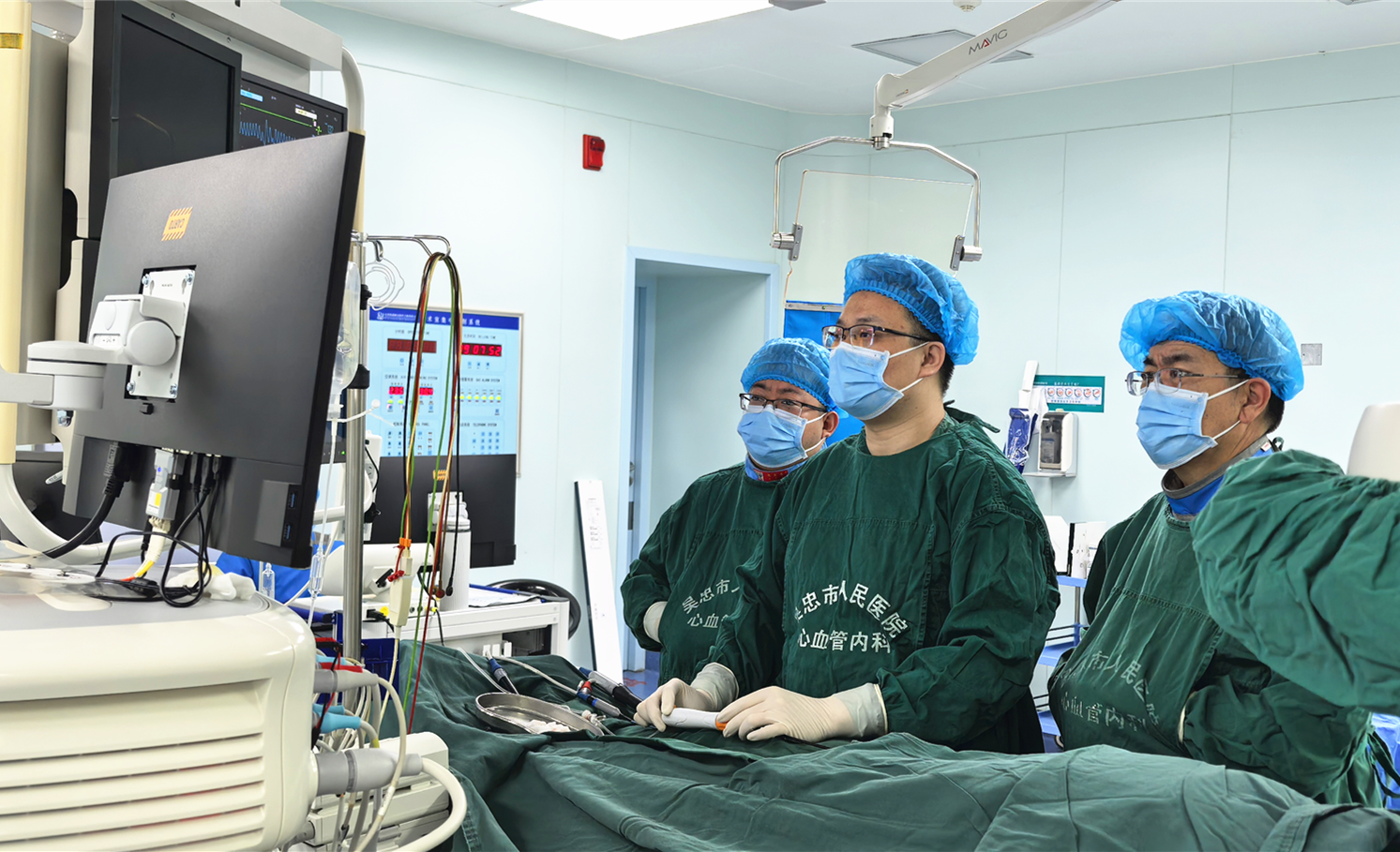 “先稳心，再克石”——多学科联手打赢一场“连环战”